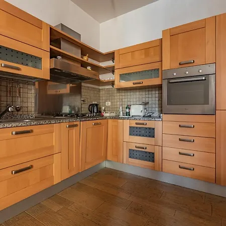 ゲストハウス Trinitadeimonti 4*